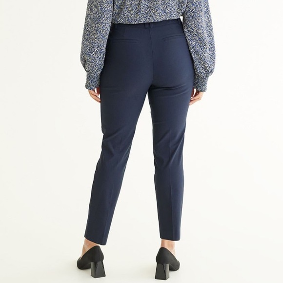 Reitman’s Slim Leg Ankle Pants Size 12 Tall - Picture 2 of 9